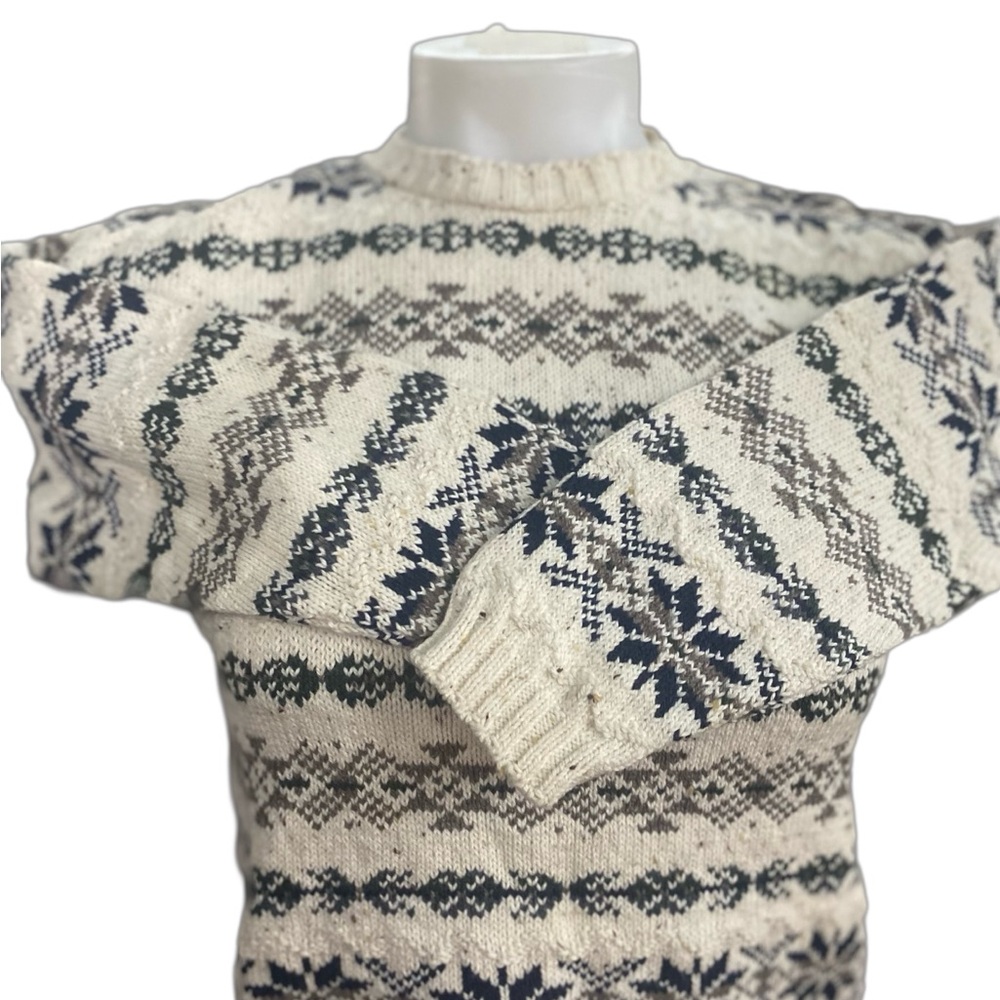 Vintage NWOT. RARE. Cream and Blue Patterned Sweater SIZE 5/6